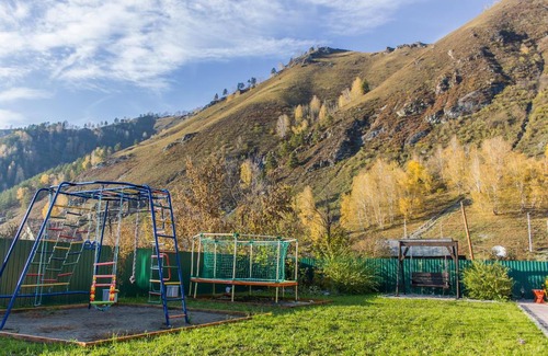 Manzherok House | Siberian Ski Club