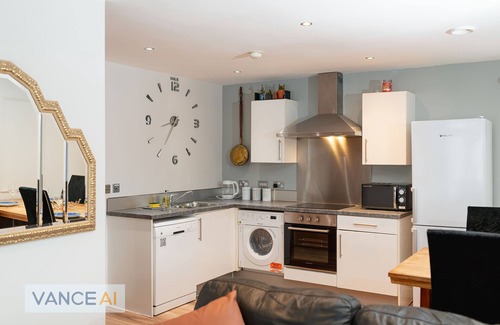 Vauxhall Apartment | SideMersey Livings - Two bedroom ground floor apartment