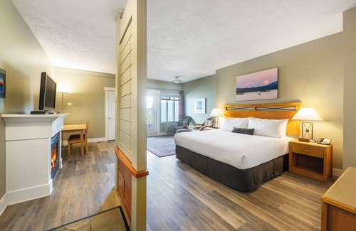 Booktown Hotel | Sidney Waterfront Inn & Suites