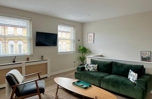 De Beauvoir Apartment | Sienna's 2 - bedroom apartment, London, N1.