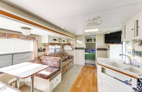 Gardnerville House | Sierra Nevada Mtn Views: Gardnerville Getaway