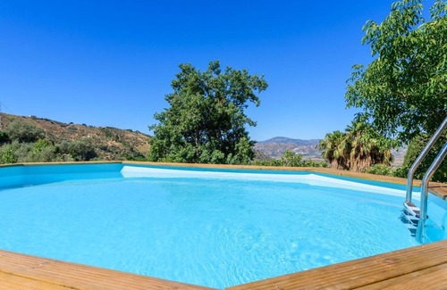 Alcaucin Villa | Sierra Tejeda - Casa de las Flores Alcaucín by Ruralidays