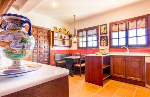 Alcaucin Villa | Sierra Tejeda - El Alcazar Alcaucín by Ruralidays