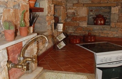 Kamares Hotel | Sifnaika Konakia ~ Armada Residence