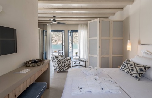 Kamares Hotel | Sifnos House - Rooms & Spa