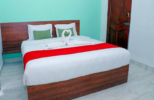 Kottakuppam Hotel | signature grande