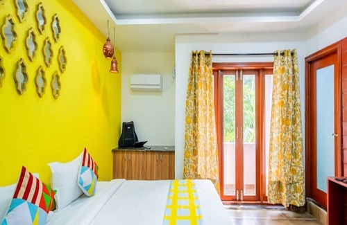 Kottakuppam Hotel | signature grande