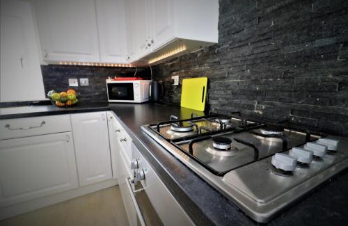 Lanark Apartment | Signature - Kirkhill Middle