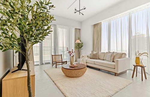 Al Safa Apartment | Silkhaus Charming 1BDR in Canal Front Tower