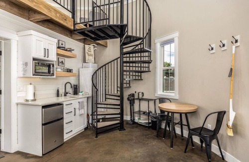 La Verkin Apartment | Silo Suite 1 Pet Friendly- Near Zion National Park