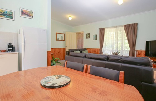 Bright Cottage | SILVER BIRCHES HOLIDAY VILLAGE - UNIT 3