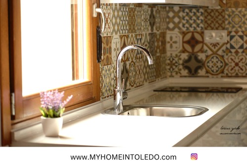 Toledo City Center Apartment | ~SILVER~ by myhomeintoledo.com