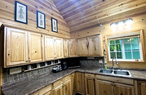 Athelstane Cabin | Silver Cliff Lodge - Welcome to your Adventure! Hunt Fish Ride Paddle