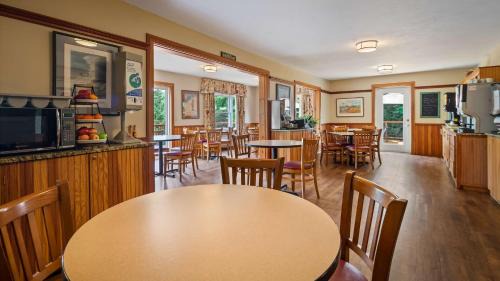 Waterville Valley Hotel | Silver Fox Inn