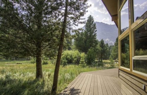 June Lake House | Silver Meadows Cabin, June Lake, CA