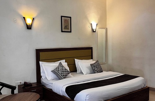 Wasda Resort | Silver Oak Country Yard Hotel & Resort