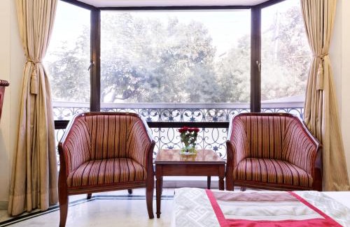 DLF City House | Silver Oak