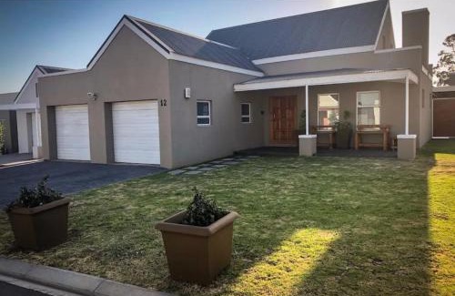 Robertson House | Silver Pond Lodge