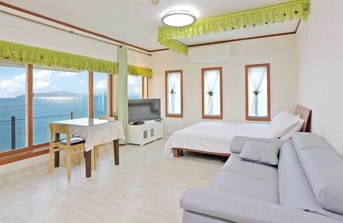 Namhae House | Silver Sea Pension