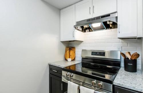 Huntsville Apartment | Silverstone Luxury Huntsville Extended Stay