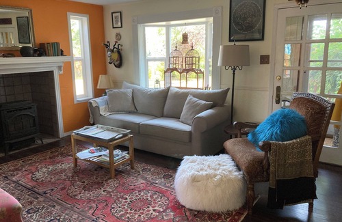Silverton House | Silverton Guest Cottage in the country