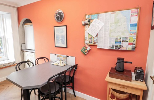 Rothbury Cottage | SIMONSIDE APARTMENT, romantic, character holiday cottage in Rothbury