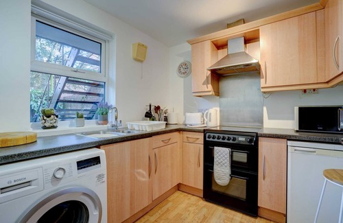 Norwich Apartment | Simple and central flat with free Parking