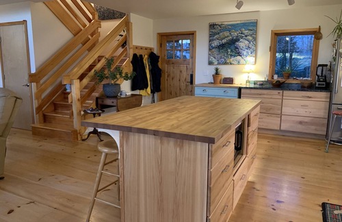 Sedgwick House | Simplify! Amazing views. Loaded kitchen. Pet friendly. Stargazing.