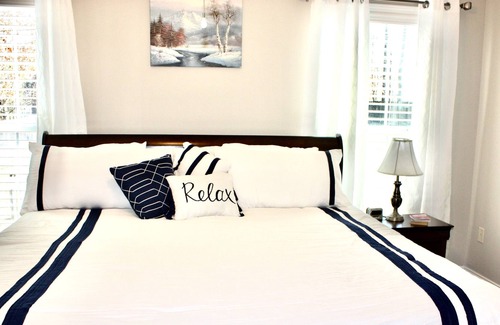 Deep River House | Simply home! Perfect location, private & cozy. Just waiting for you!