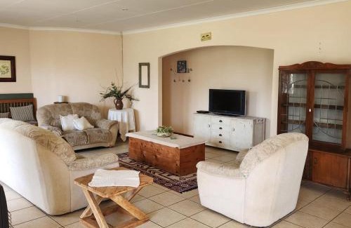 Mkhondo Apartment | Simply Rooted Cottage