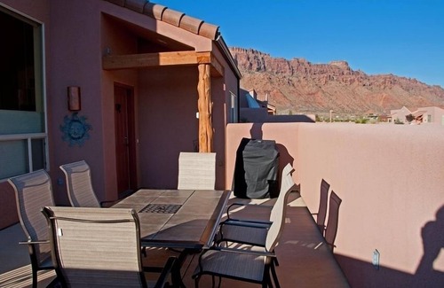 Moab South Valley Condo | Simply the best - luxury, comfort, convenience in Rim Village!