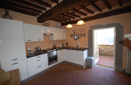 Pescaglia House | SINFONIA - in the hamlet village of Celle dei Puccini, Tuscany as is was and is