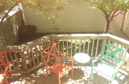 Lakeview House | Single Family Home! Sleeps 8 Lincoln Park/Lakeview
