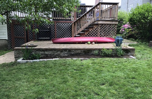 Metropolitan Hill - Beech Street House | Single room, access to all household amenities, steps from commuter rail