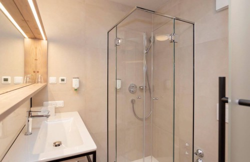 Puch bei Hallein Hotel | Single room with shower, WC - Kirchenwirt, Hotel Gasthof