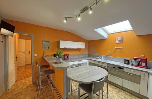 Saint-Mars-d'Egrenne Cottage | Single-storey house with garden for 7 in Normandy