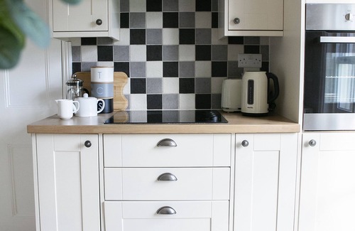 Walshford Cabin | Single storey 2 bedroom lodge