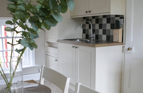 Walshford Cabin | Single storey 2 bedroom lodge