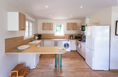 Aureilhan House | Single-storey house for 6 in a superb forest park by the lake