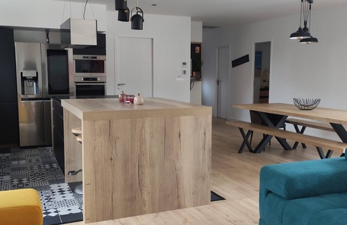 Salles House | Single storey villa of 130 m2 with swimming pool in the Arcachon basin.