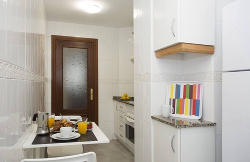 Valencia City Centre Apartment | Singular Stays Mercado Central VII