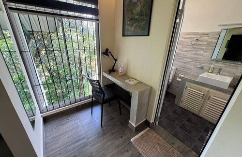 Kalawana Ski Chalet | Sinharaja River Lodge