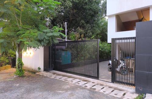 Kudal Apartment | Siolim Suites