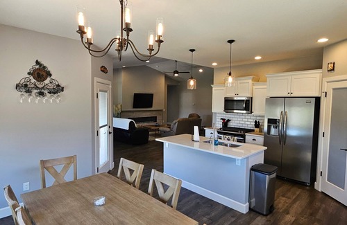 Grand Junction House | Sip, Stay and Ride- a charming wine themed home in Grand Junction