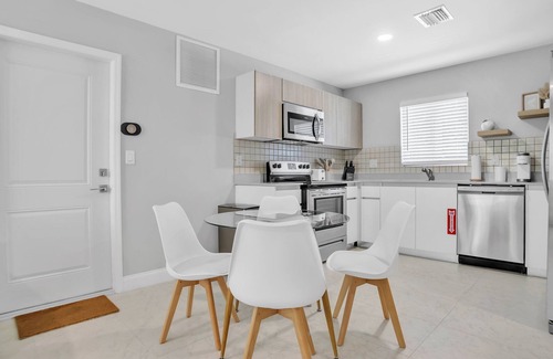 Downtown Fort Lauderdale Villa | Sistrunk Shades Villa #4 - New Downtown Fort Lauderdale Florida Townhomes