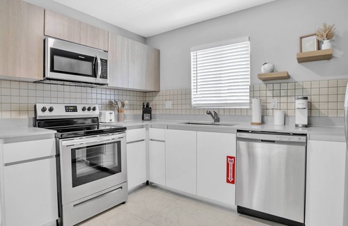 Downtown Fort Lauderdale Villa | Sistrunk Shades Villa #4 - New Downtown Fort Lauderdale Florida Townhomes
