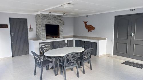 Voelklip House | Sit-en-Kyk