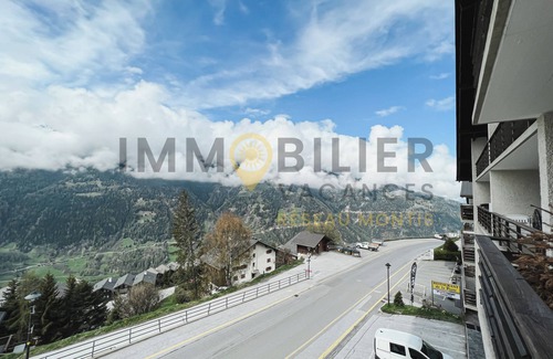 St. Luc Apartment | Situé à l'entrée du village, à proximité immédiate du bus navette et des commerces, ce lumineux et s