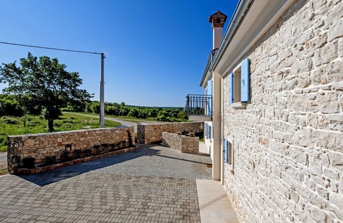 Krmed Cabin | Situated in a quiet locatio has everything what you need for a perfect holiday