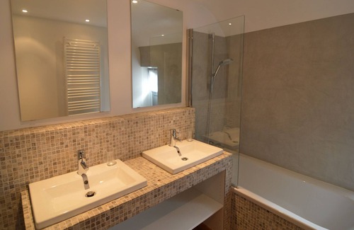 Haut-Bois House | Situated in wonderful castle grounds in Gesves